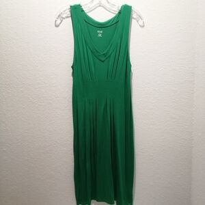a.n.a Rayon Green Sleeveless Dress - Size S